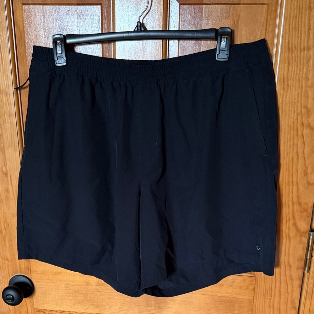 Men's Black Athletic Shorts XXL